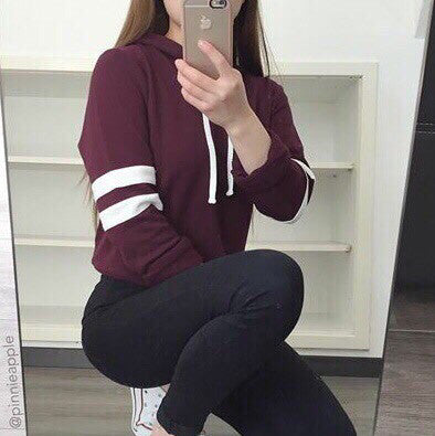 Loose long-sleeved hooded sweater