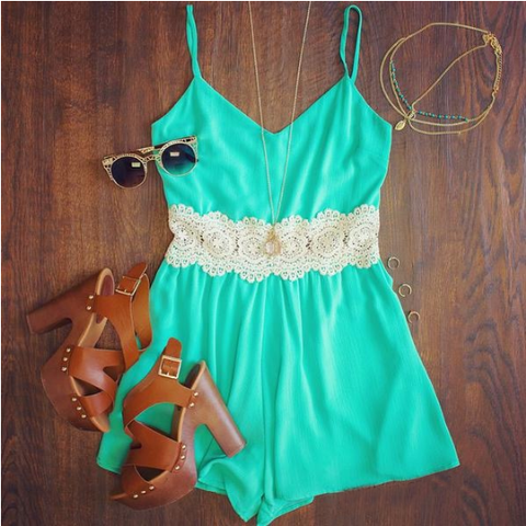 Green Spaghetti Strap Romper Outfits