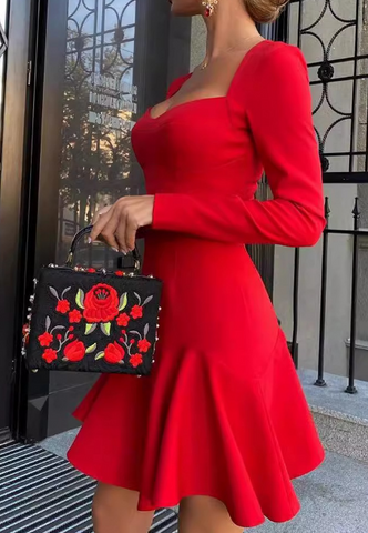 Elegant Women'S Red Long Sleeved Dress