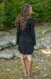 Loose long-sleeved black dress