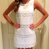 Slim round neck sleeveless white lace dress