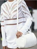 Fashion white long-sleeved shirt